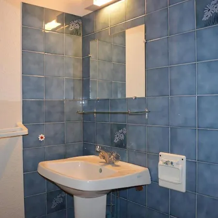Np200-312 1 Et Apartment